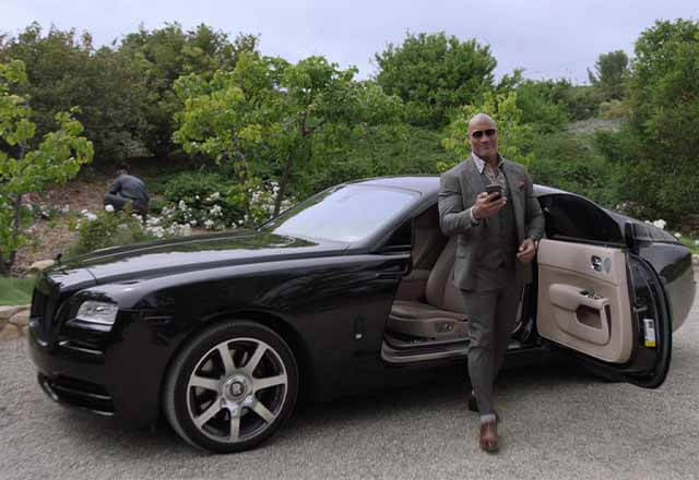 Rolls Royce Wraith in the car collection of Dwayne Johnson
